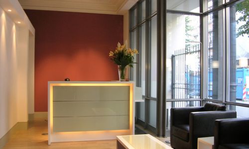 Eingangsbereich mit Wartebereich