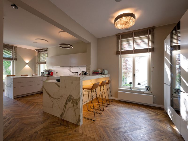 W+P Helmut Warnstedt Innenarchitekt - Altbauvilla am Griebnitzsee/Potsdam - Weinbar/Küche