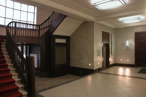 Neue Eingangshallensituation